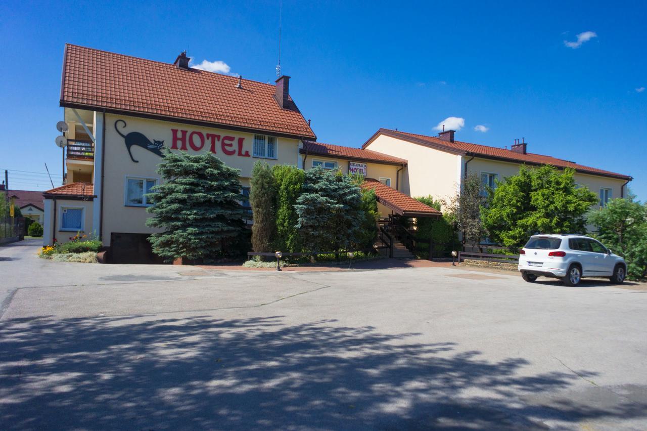 Hotel Kot Siestrzen Εξωτερικό φωτογραφία